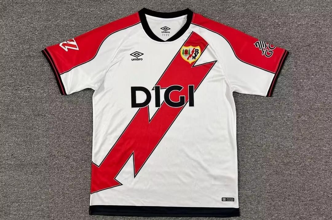 Camiseta Rayo temporada 25/26 Primera equipación