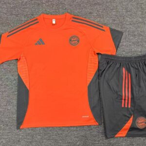 Conjunto Entrenamiento Bayern 1 temporada 25/26