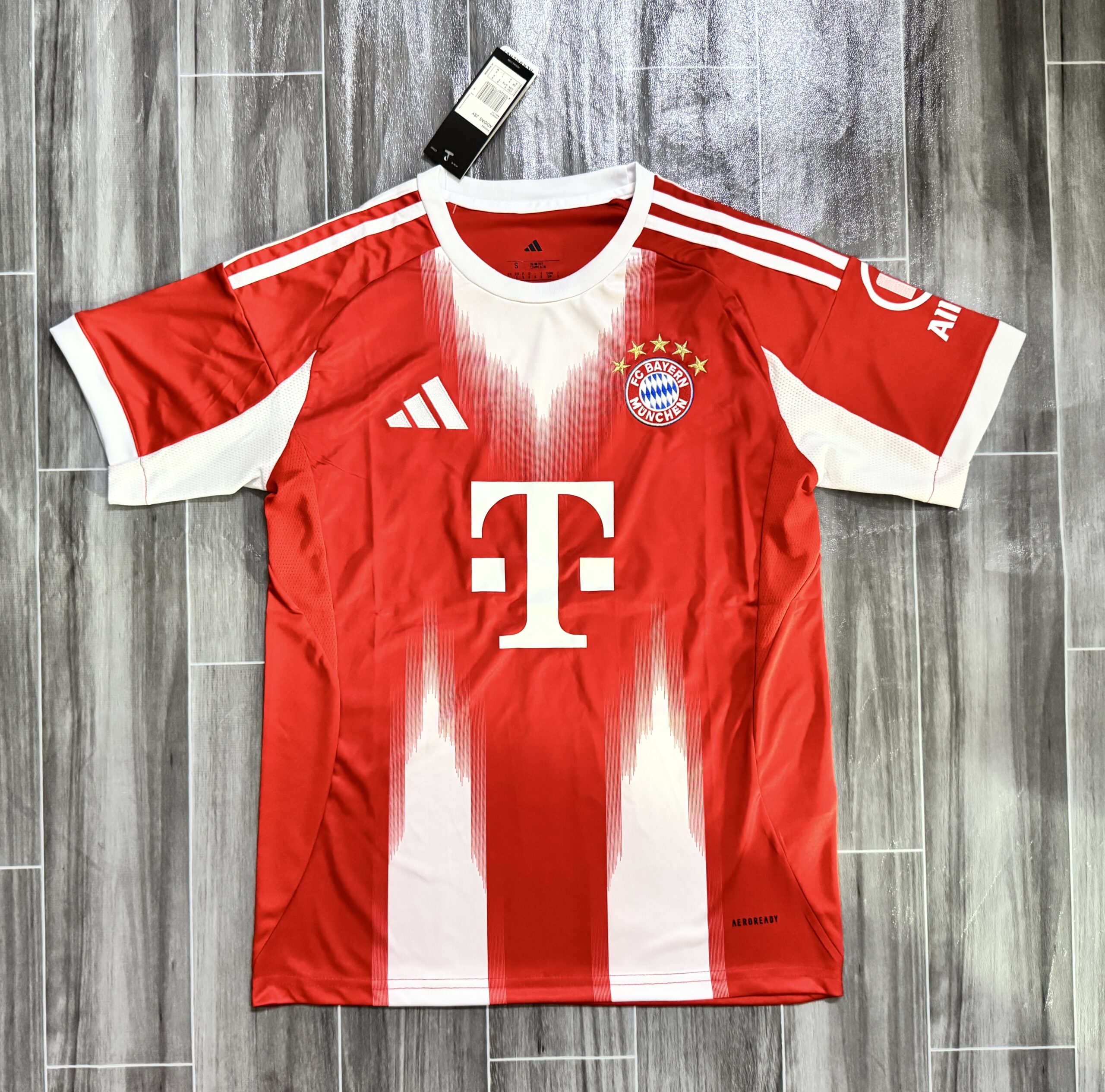Camiseta Bayern temporada 25/26 Primera equipación