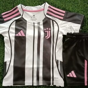 Conjunto Niño Juventus temporada 25/26 Primera equipación