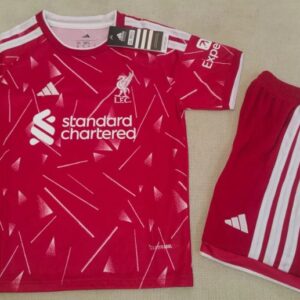 Conjunto Niño Liverpool temporada 26/27 Primera equipación