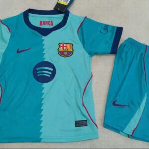 Conjunto Niño Barcelona temporada 26/27 Tercera equipación