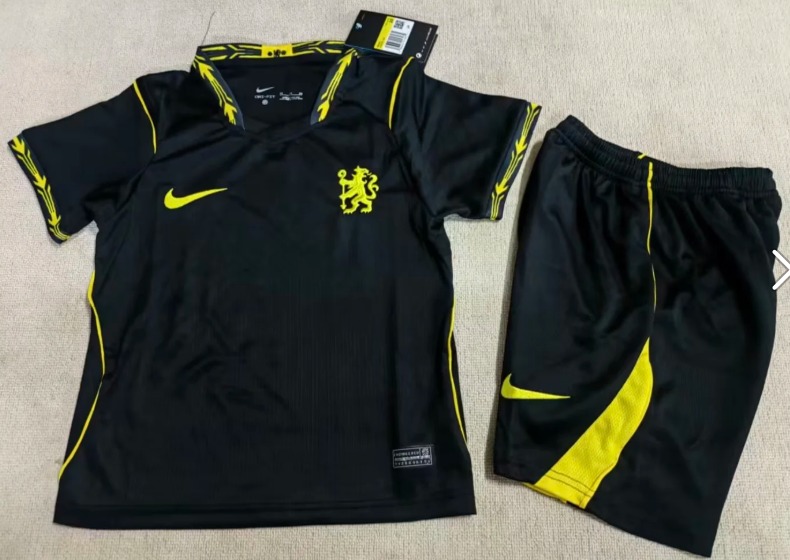 Conjunto Niño Chelsea temporada 26/27 Segunda equipación