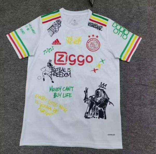 Camiseta Especial Ajax Bob Marley blanco