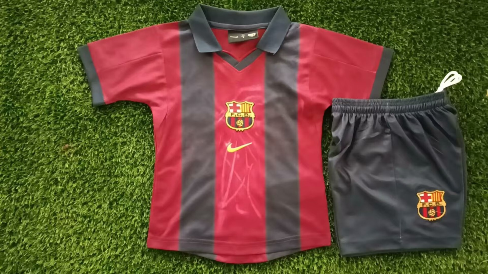 Camiseta Especial Barcelona Travis Scott