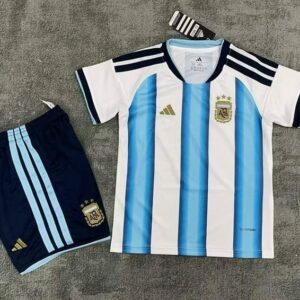 CONJUNTO NIÑO ARGENTINA TEMPORADA 2026 PRIMERA EQUIPACIÓN