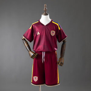 CONJUNTO NIÑO VENEZUELA TEMPORADA 2026 PRIMERA EQUIPACIÓN
