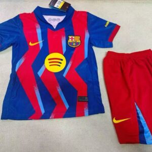 Conjunto Niño Barcelona temporada 25/26 super copa de España