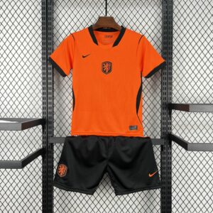CONJUNTO NIÑO HOLANDA TEMPORADA 2026 PRIMERA EQUIPACIÓN